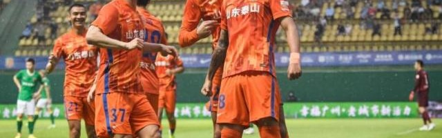 开云app-【中超】徐新郭田雨破门费莱尼双响 泰山4比2深足