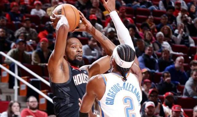 开云app-惨败！切特18+9，杜兰特23中7，乌度卡无计可施，谢泼德也撞墙了